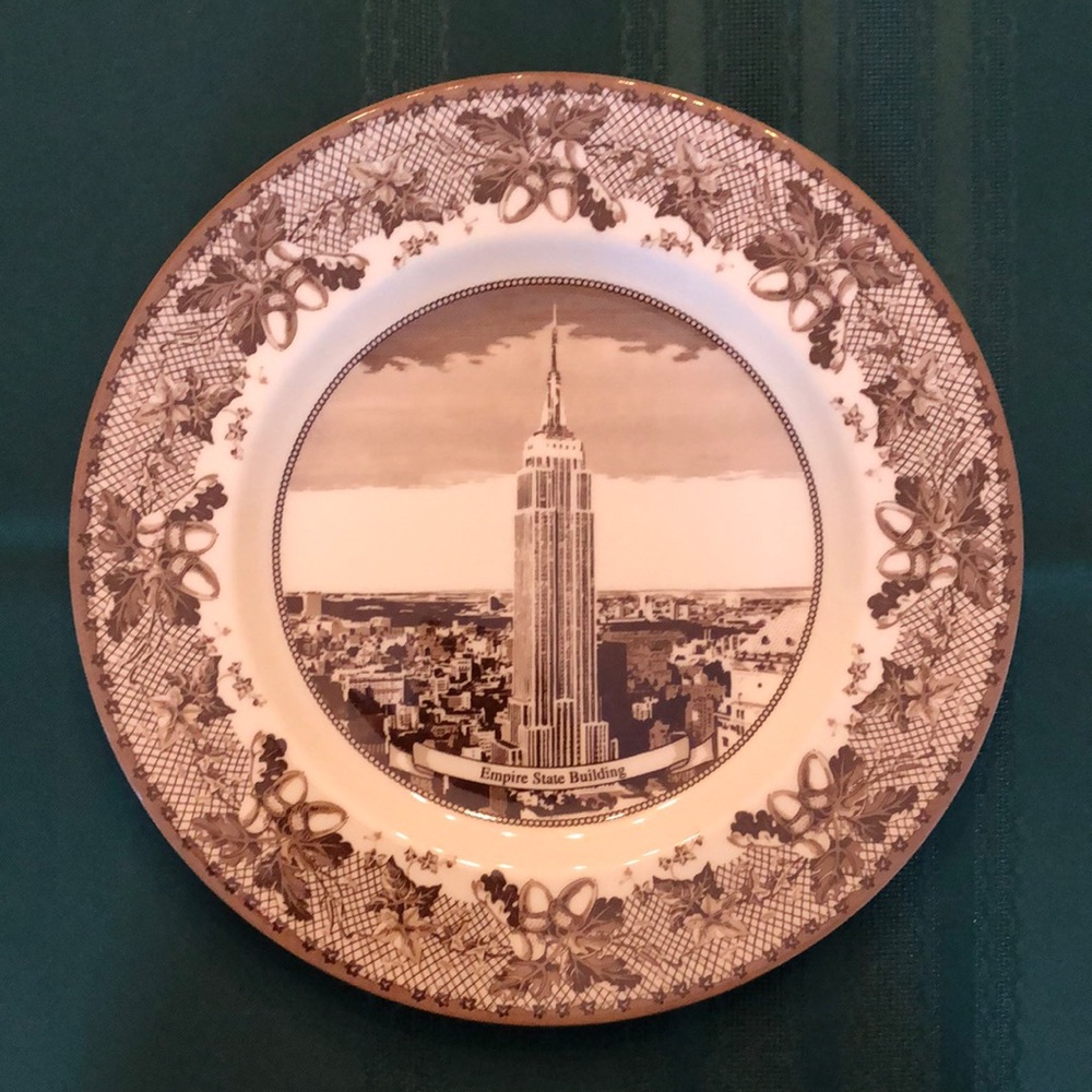 Listing issue!  All 4 plates have been sold!